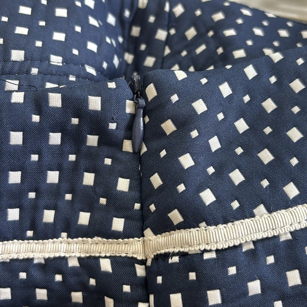 Max Studio Geo Print Mini Skirt 6 Navy White Business Office Professional Wear - Picture 5 of 7